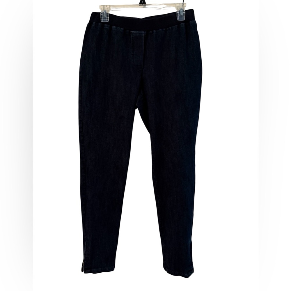 Classic navy Women's Jeans!